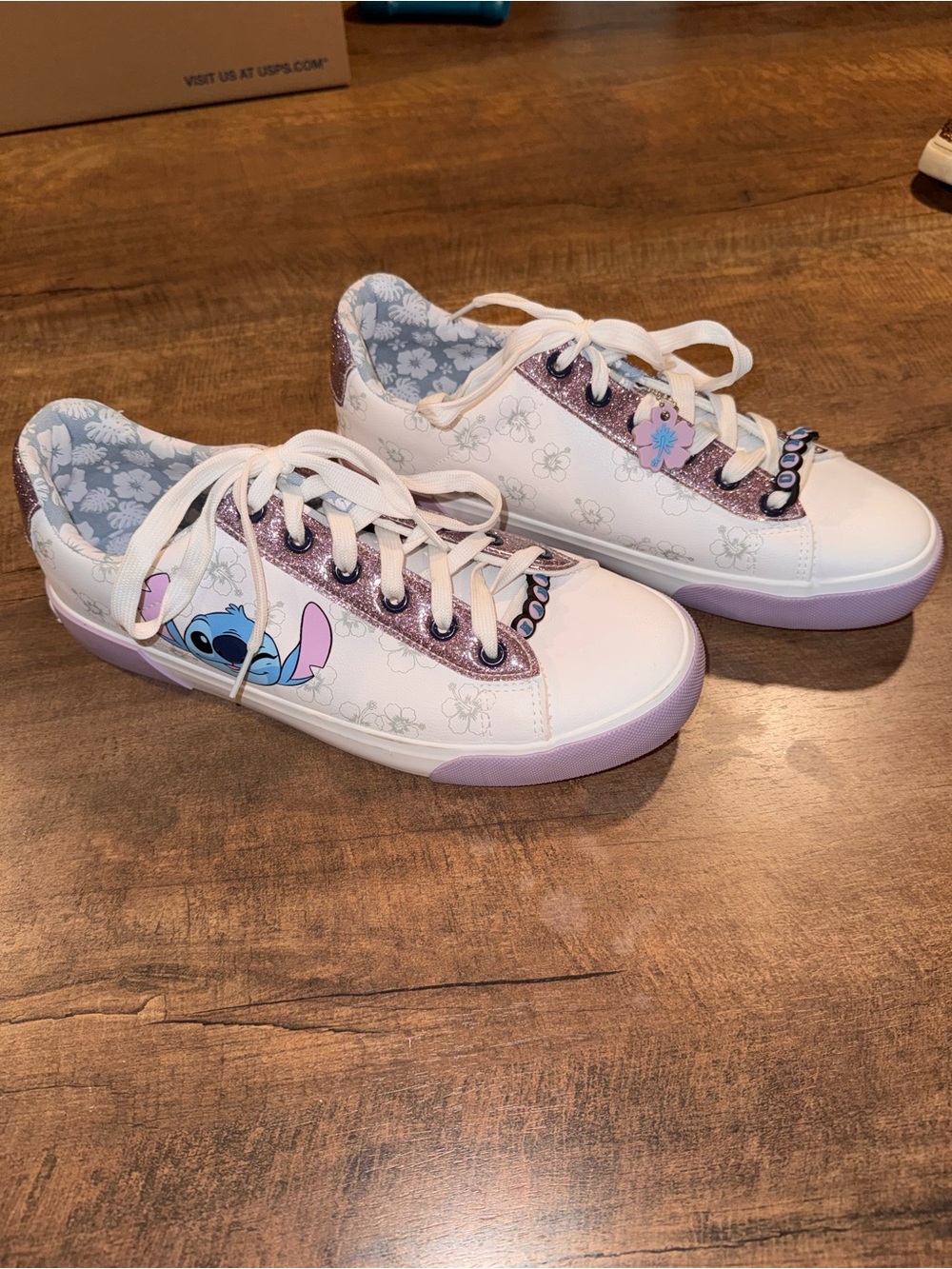 Ground Up Disney Stitch Floral Glitter Sneakers Size 9½